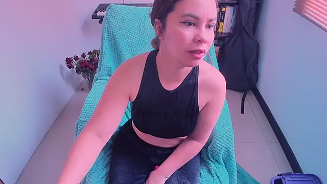 gigi stephans online show from 06/13/26, 02:48