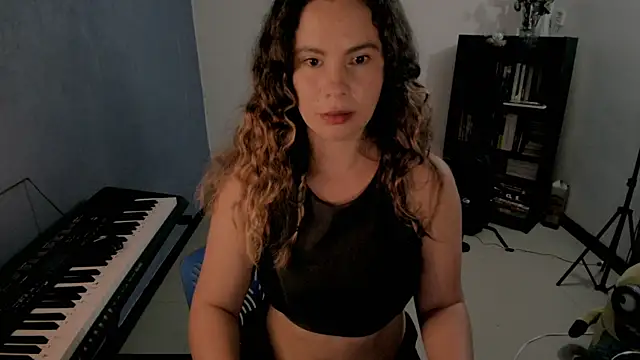 gigi stephans online show from 07/16/26, 01:57