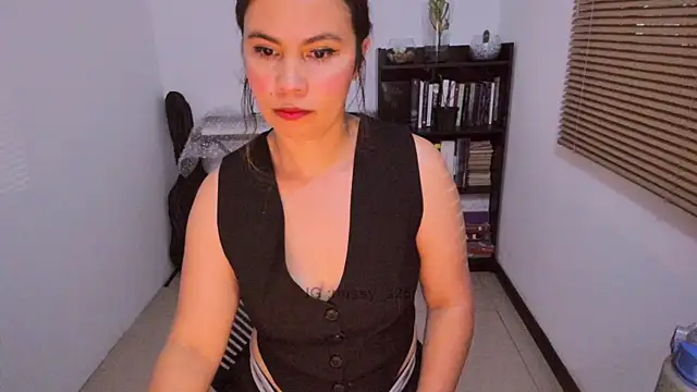 gigi stephans online show from 04/06/26, 01:56