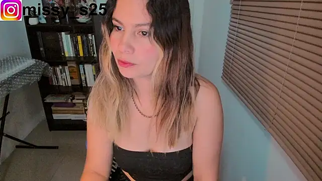 gigi stephans online show from 02/02/26, 01:48