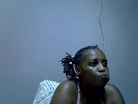 Hot Caro online show from 12/13/24, 03:54