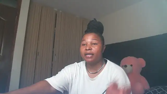 R-thequeen online show from 07/29/26, 12:37