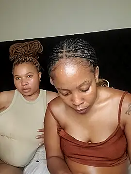 R-thequeen online show from 02/23/26, 11:27