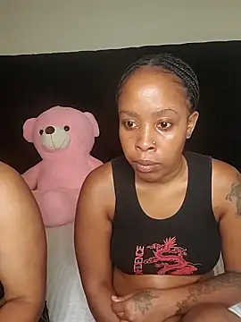 R-thequeen online show from 03/06/26, 10:32