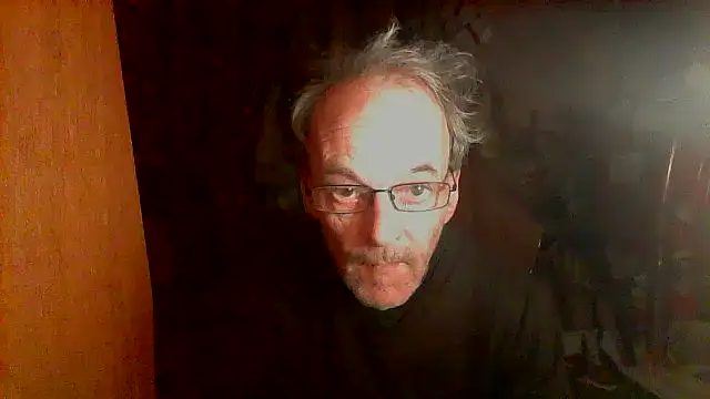 Snapshot of nice6incs chatting on 04/21/26, 11:44 nice6incs online show from 04/21/26, 11:44