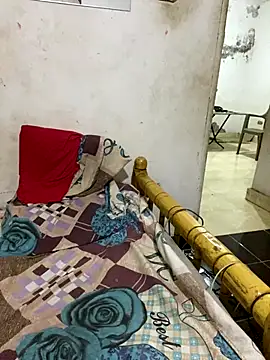 Snapshot of Rafik88xx chatting on 11/12/25, 10:35 Rafik88xx online show from 11/12/25, 10:35