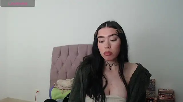 Julieta De Los Angeles online show from 03/27/26, 11:49