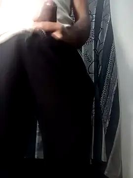 Snapshot of Syco_amanyg chatting on 01/02/25, 08:02 Syco amanyg online show from 01/02/25, 08:02