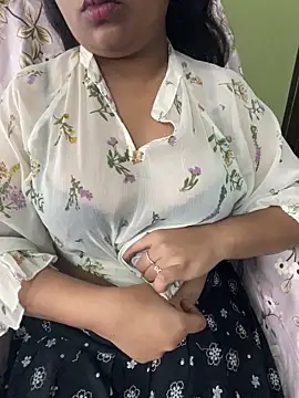 Hottest Tamil online show from 03/04/26, 01:46