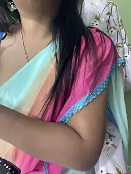 Hottest Tamil online show from 02/18/26, 02:57