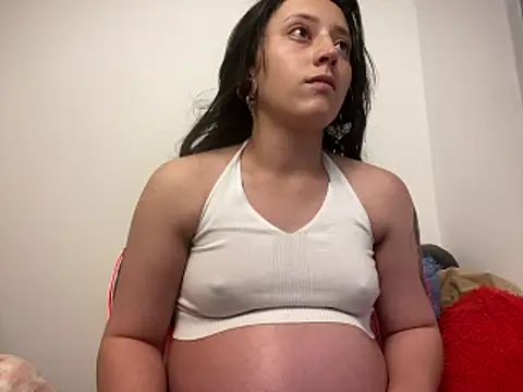 liaqueen610 online show from 05/18/26, 12:22