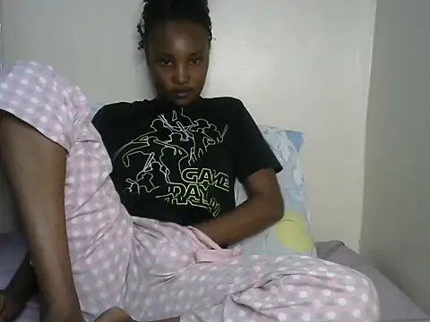 StacyGee24 online show from 11/09/25, 10:52