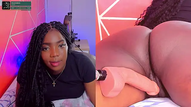 Snapshot of zoeethompson_cm chatting on 11/02/25, 11:15 zoeethompson cm online show from 11/02/25, 11:15