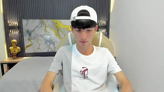 Snapshot of Jake_evans chatting on 10/04/25, 08:10 Jake evans online show from 10/04/25, 08:10