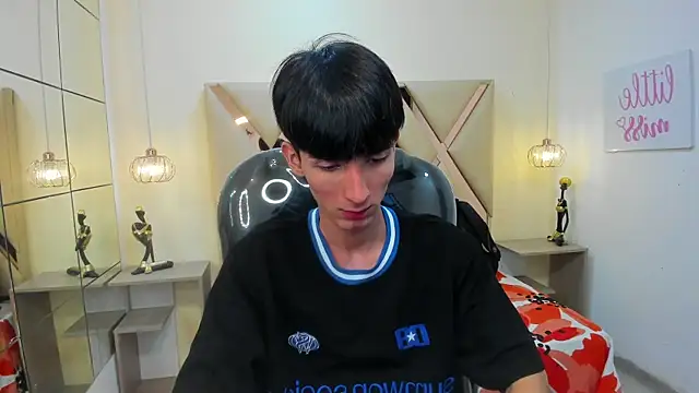 Snapshot of Jake_evans chatting on 09/20/25, 04:39 Jake evans online show from 09/20/25, 04:39