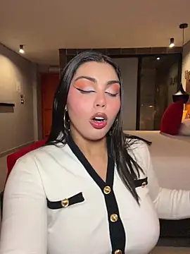 zui lu online show from 04/16/26, 01:39