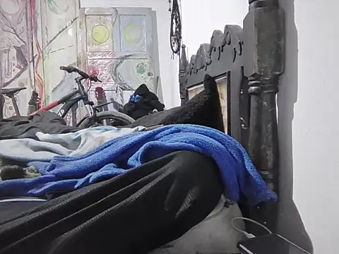 lmlfff online show from 04/26/26, 03:59