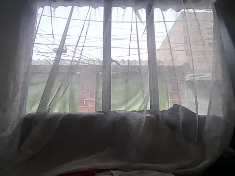 lmlfff online show from 03/25/26, 02:49