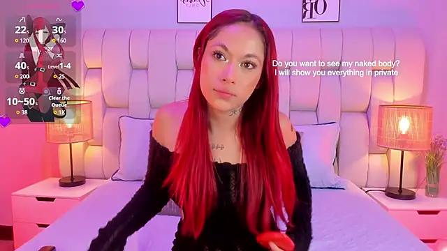 SkinnyFoxy online show from 04/14/26, 08:03