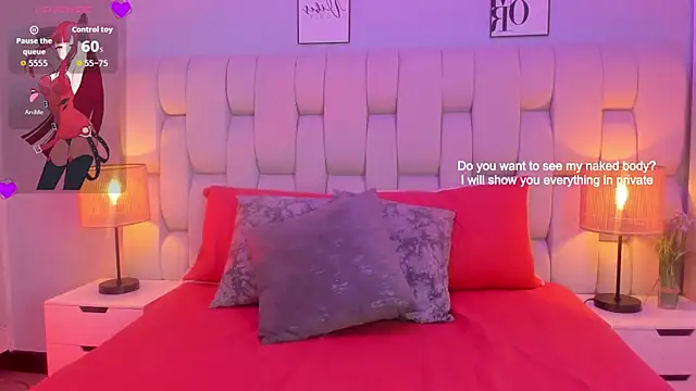 SkinnyFoxy online show from 04/11/26, 07:28