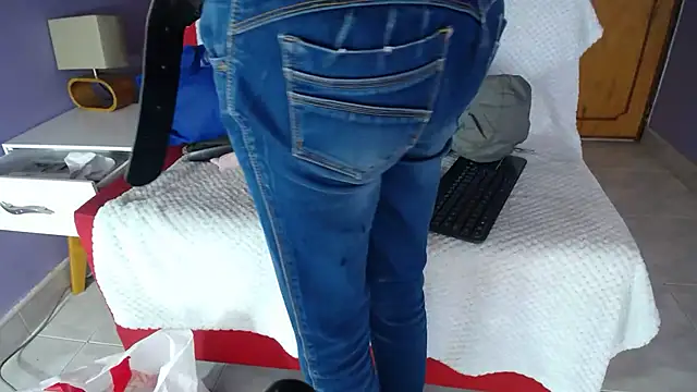 sophia ny online show from 02/23/26, 01:44