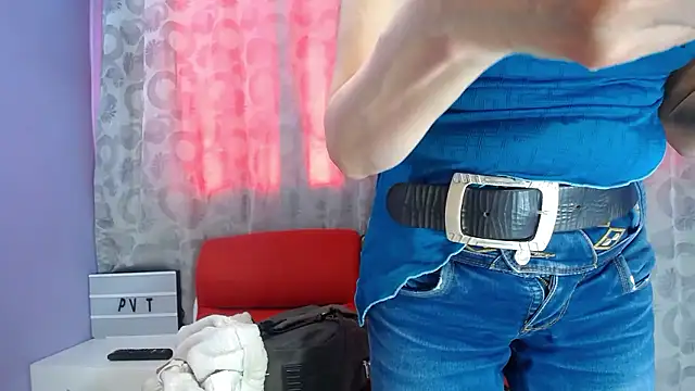 sophia ny online show from 01/10/26, 01:39