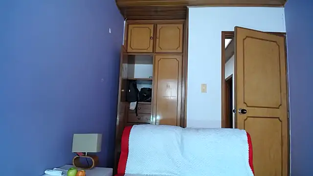 sophia ny online show from 02/07/26, 01:52