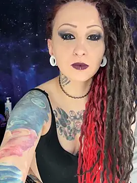 Snapshot of MartthaKatze chatting on 09/28/25, 03:19 MartthaKatze online show from 09/28/25, 03:19