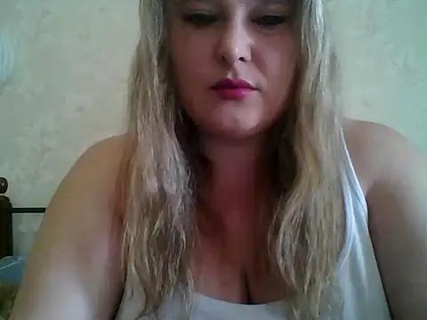 ParisMimi online show from 04/05/26, 07:15