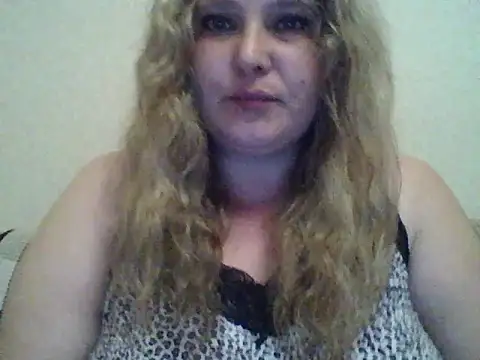 ParisMimi online show from 06/10/26, 09:16