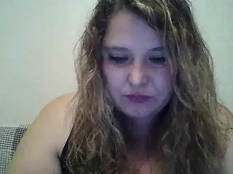 ParisMimi online show from 10/25/25, 09:15