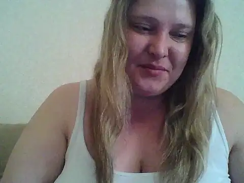 ParisMimi online show from 04/08/26, 08:05