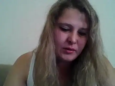 Snapshot of ParisMimi chatting on 09/17/25, 07:32 ParisMimi online show from 09/17/25, 07:32