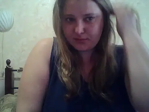 ParisMimi online show from 04/28/26, 09:03