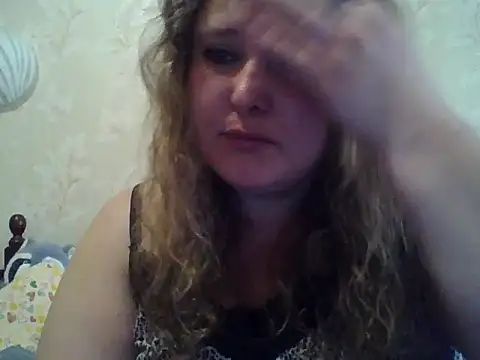 ParisMimi online show from 06/06/26, 07:24