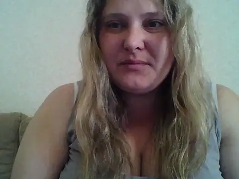 ParisMimi online show from 06/01/26, 08:14