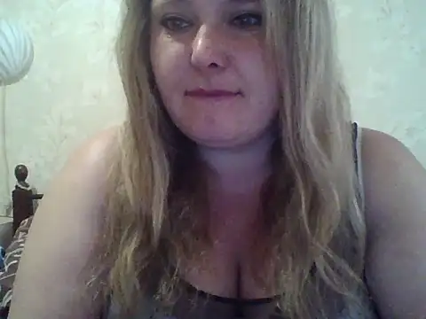 ParisMimi online show from 04/26/26, 06:43