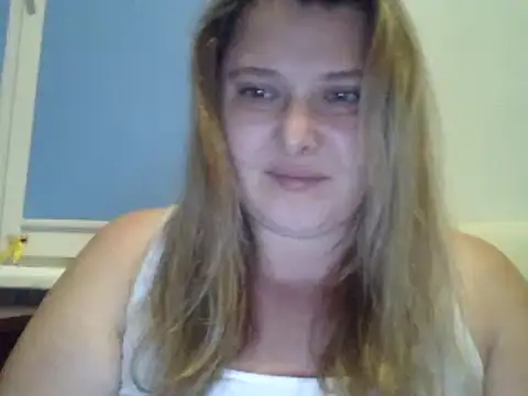 ParisMimi online show from 11/07/25, 10:03