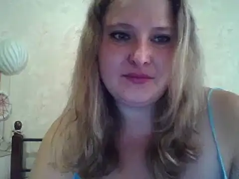 Snapshot of ParisMimi chatting on 09/09/25, 07:29 ParisMimi online show from 09/09/25, 07:29