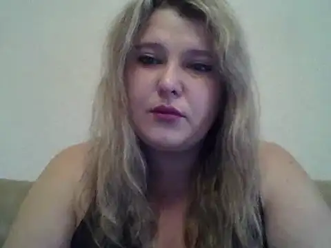 ParisMimi online show from 12/17/25, 08:52