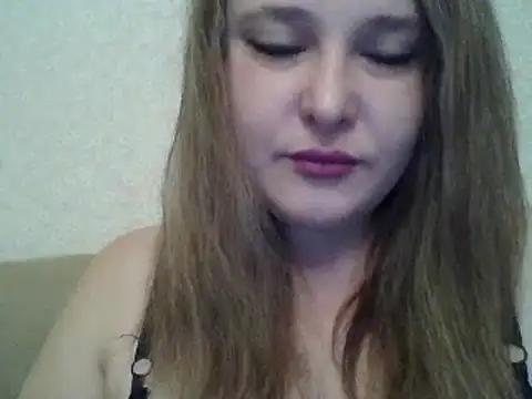 Snapshot of ParisMimi chatting on 02/08/25, 06:43 ParisMimi online show from 02/08/25, 06:43