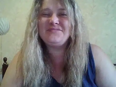 ParisMimi online show from 04/29/26, 10:41