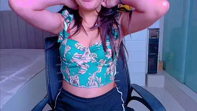 Aashika-Kaur online show from 12/05/25, 04:55