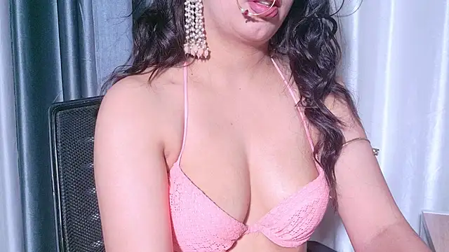 Aashika-Kaur online show from 05/02/26, 04:07