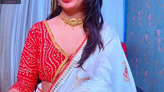 Snapshot of Aashika-Kaur chatting on 01/14/25, 03:43 Aashika-Kaur online show from 01/14/25, 03:43