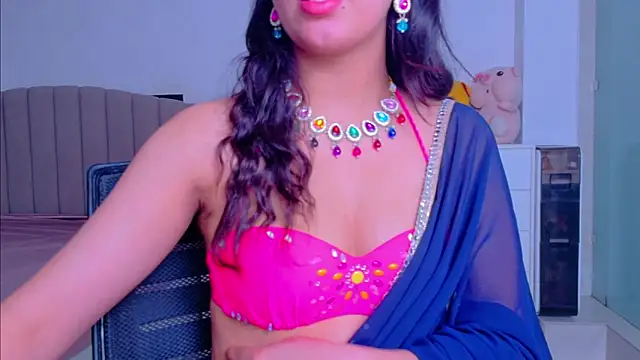 Aashika-Kaur online show from 10/29/25, 04:22