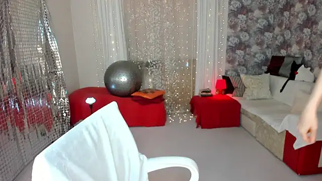 Snapshot of KarinaSweeety chatting on 06/05/26, 09:15 KarinaSweeety online show from 06/05/26, 09:15
