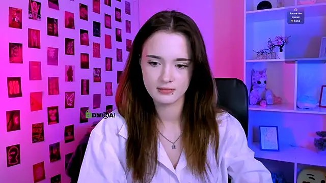liana kisses online show from 07/10/26, 06:41