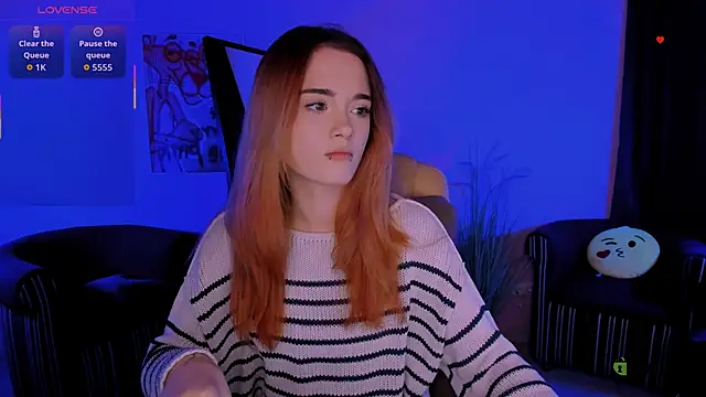 liana kisses online show from 11/08/25, 08:34