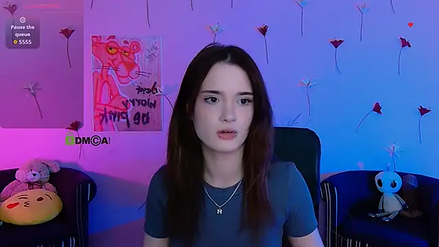 liana kisses online show from 05/19/26, 07:10